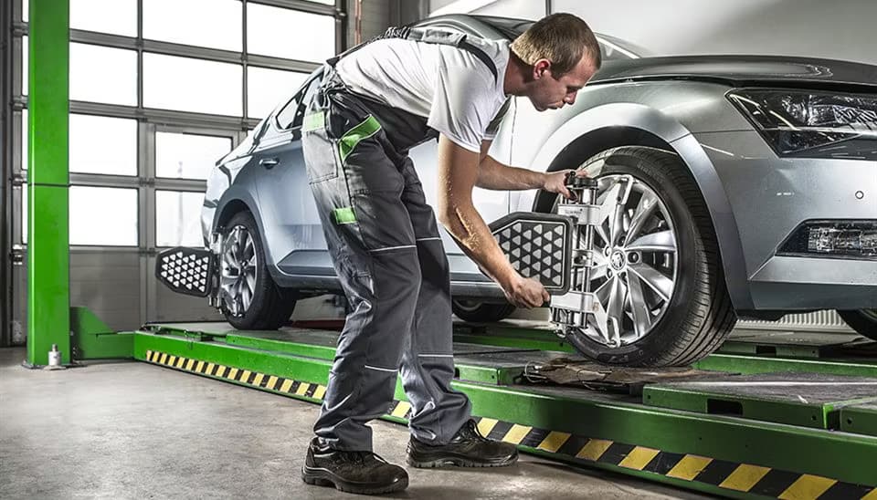 Služba měření geometrie a seřizování kol - Pneu Týnec s.r.o.